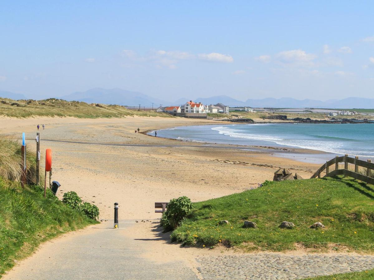 Trewan Chalet Holyhead Kültér fotó