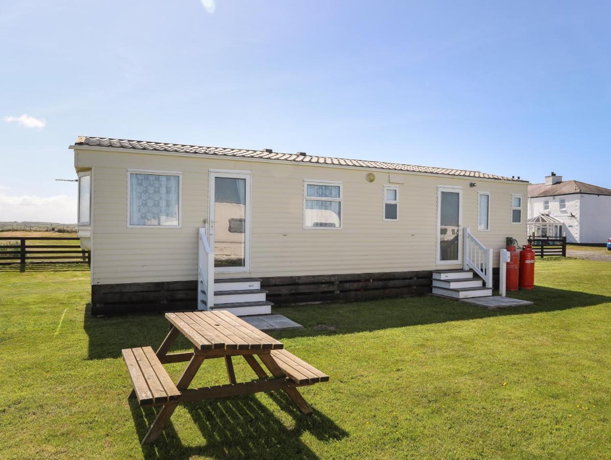 Trewan Chalet Holyhead Kültér fotó